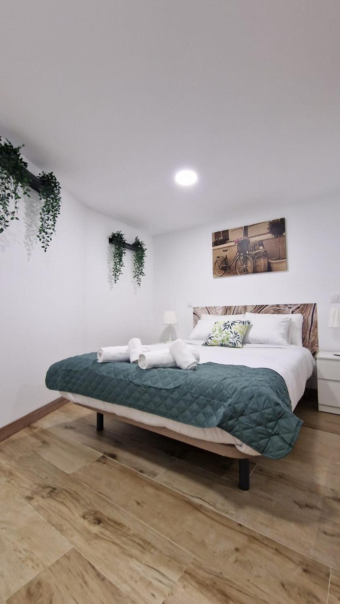 Almendrales Apartman Madrid Kültér fotó